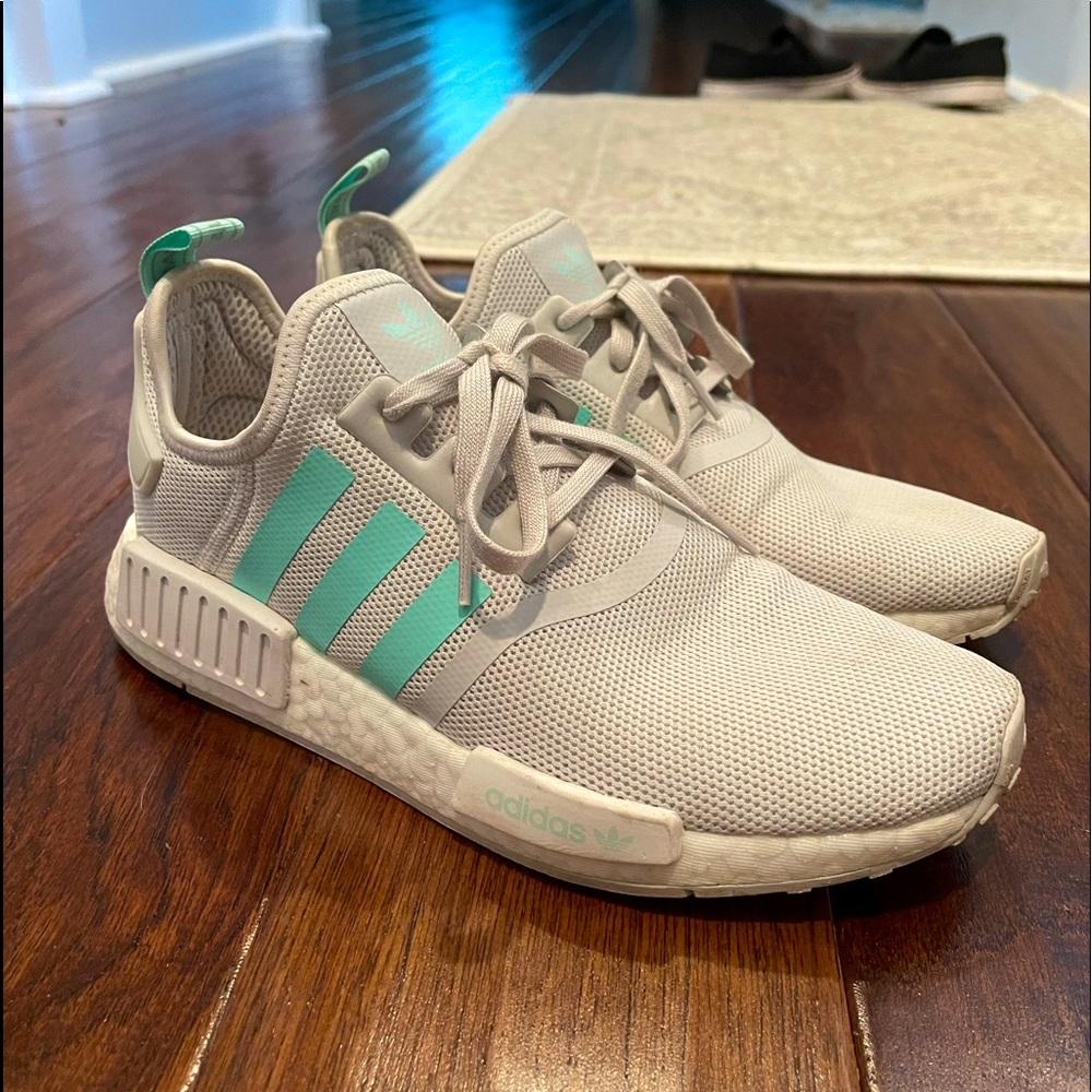 Adidas NMD woman’s size 8